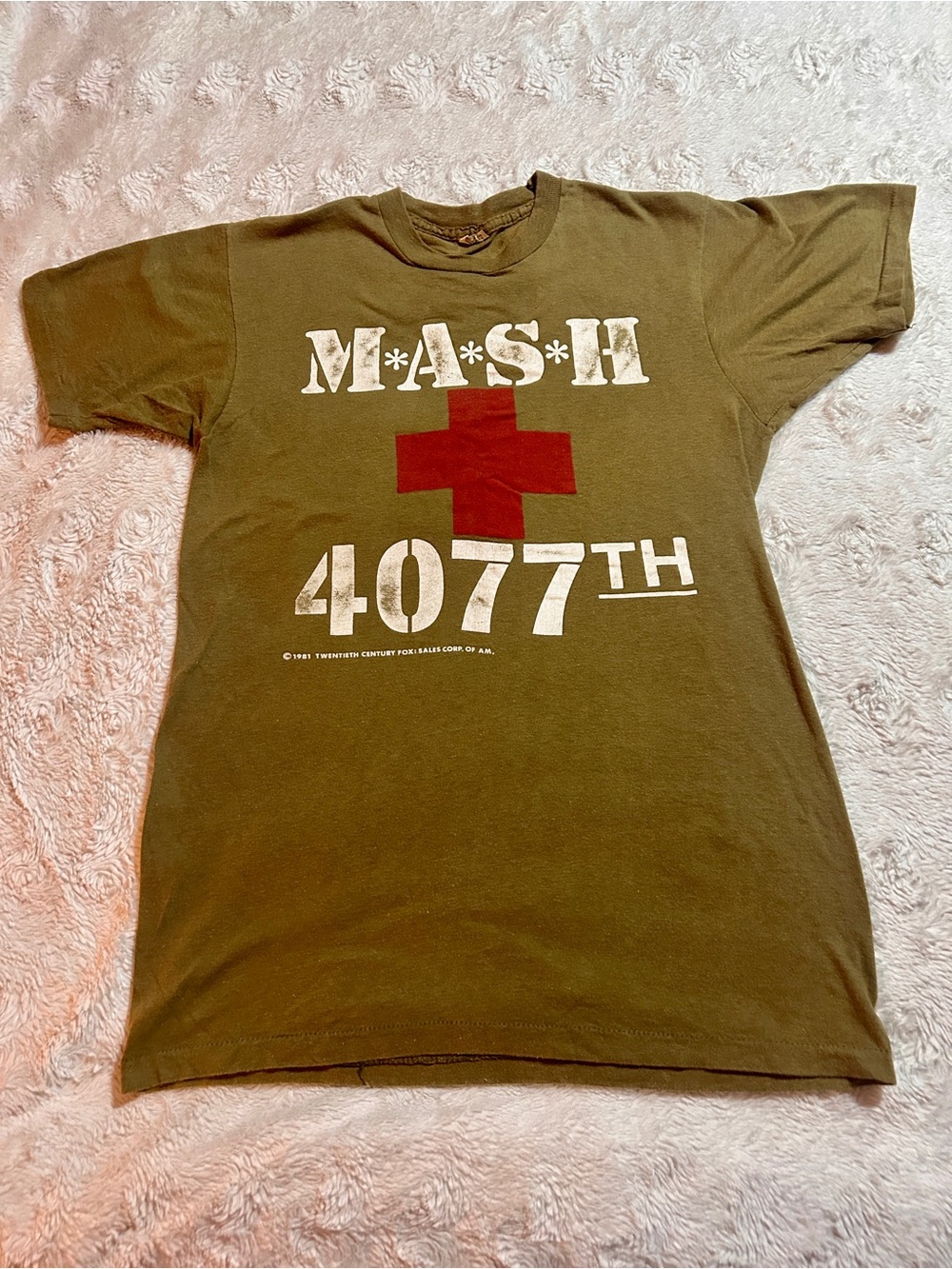 MASH Vintage 4077th Promotional T-Shirt- Made in USA 1981